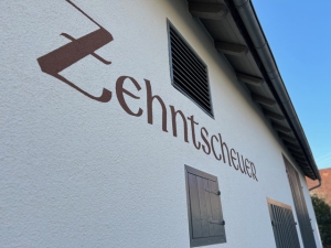 25 Jahre Zehntscheuer: Tag der offenen Tür mit Kunsthandwerkermarkt